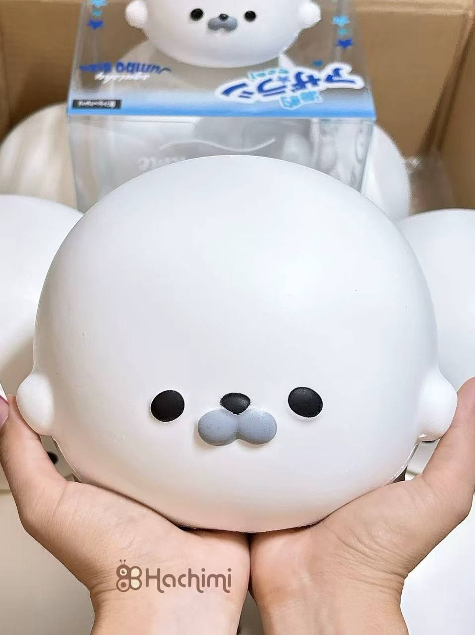 Hachimi mega white seal