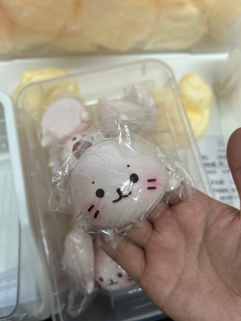 Misa Pink Seal