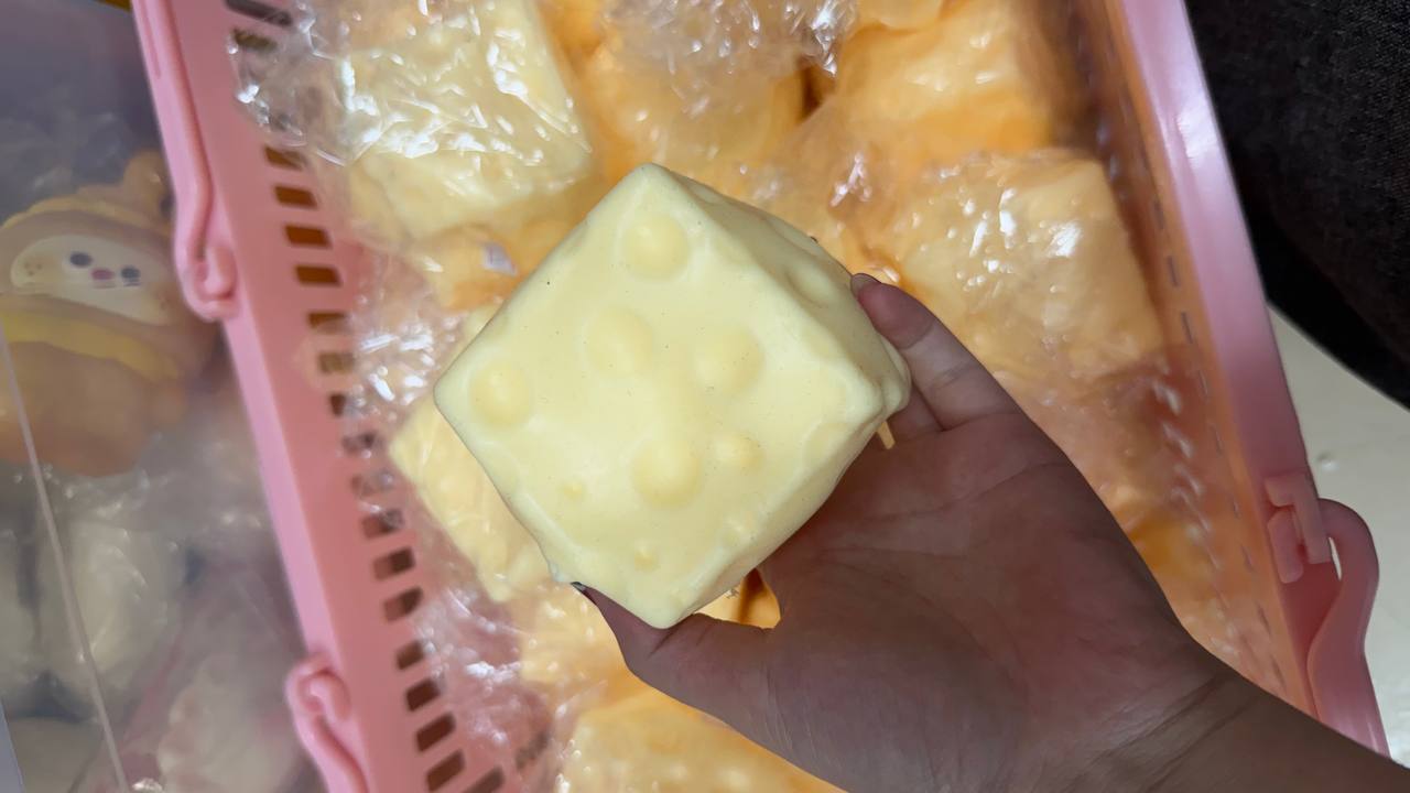 (In-Store Only) Bunnies 7CM Soft Yellow Cheese