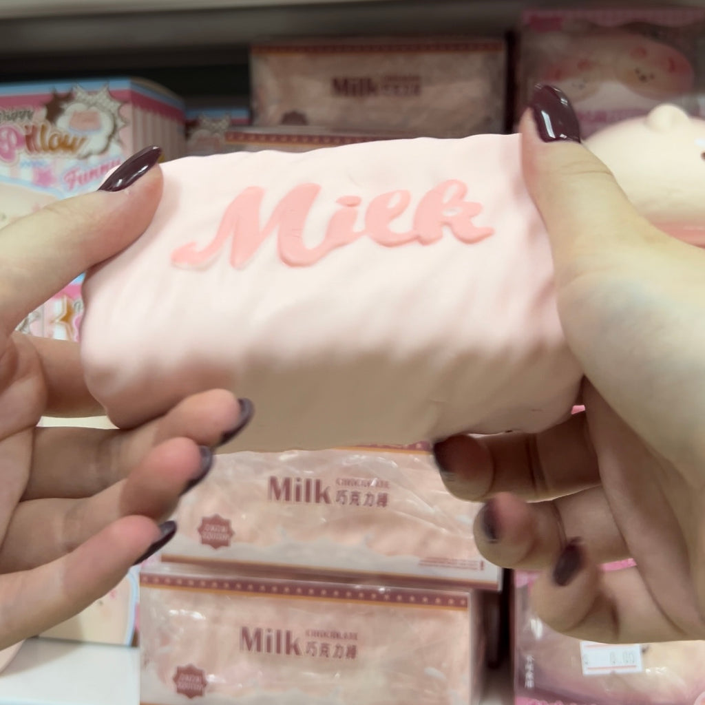 Zai Zai Pink Milk Chocolate Bar
