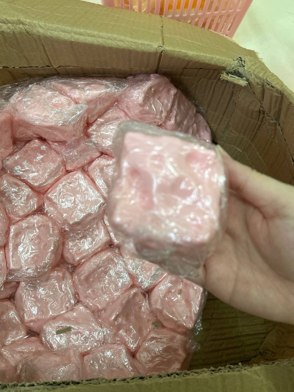 (In-Store Only) Bunnies 6CM Pink Cheese