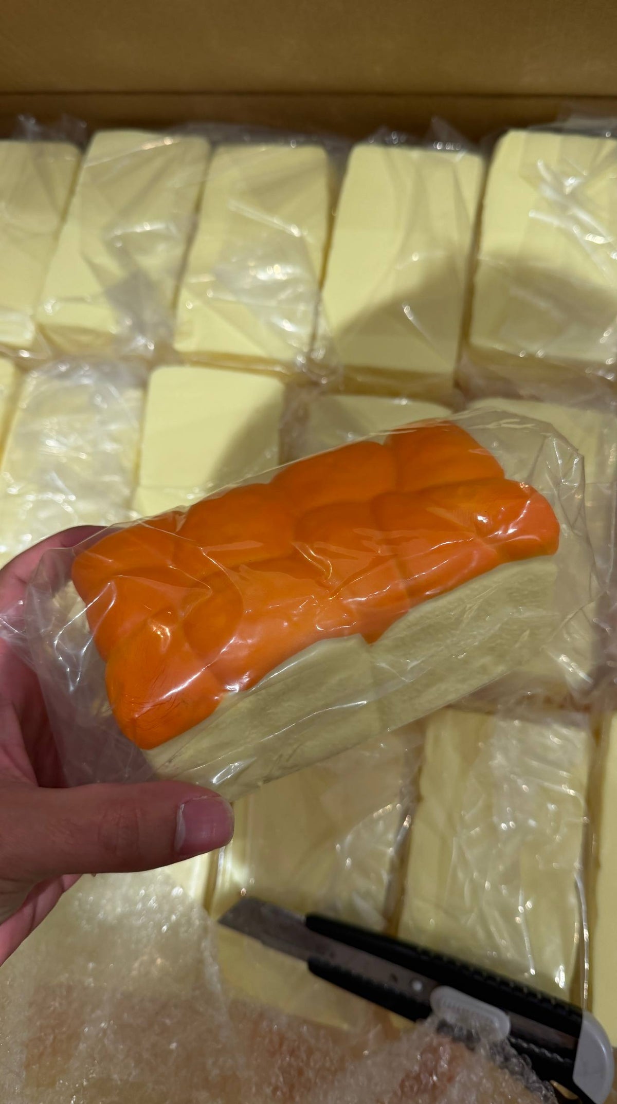 ZaiZai Large Abs Bread
