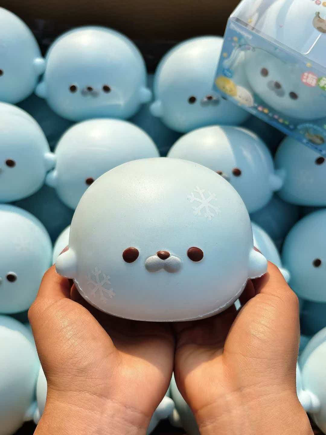 (In-Store Only) Hachimi Blue Jumbo Seal