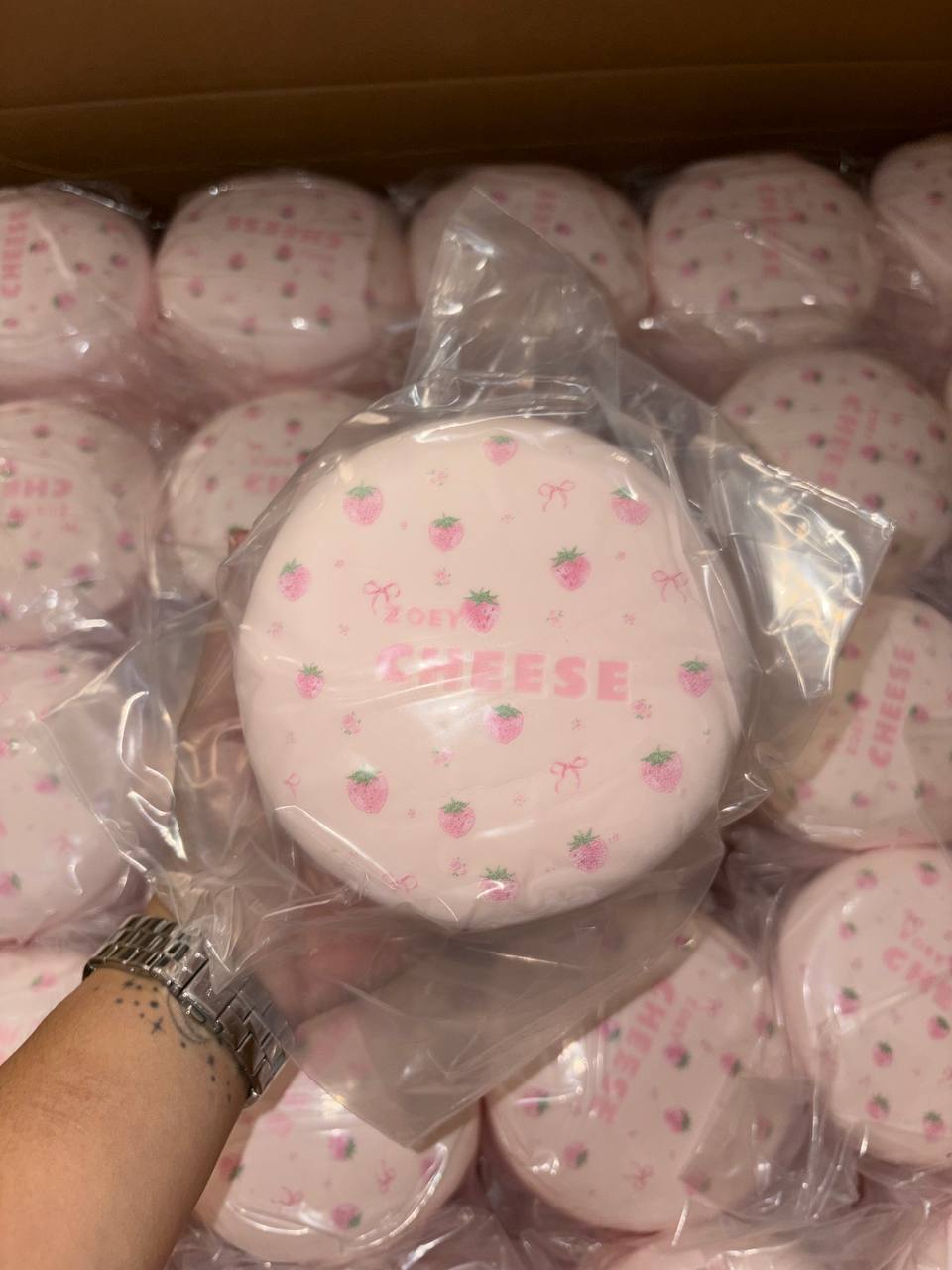 Zoey strawberry cheesecake